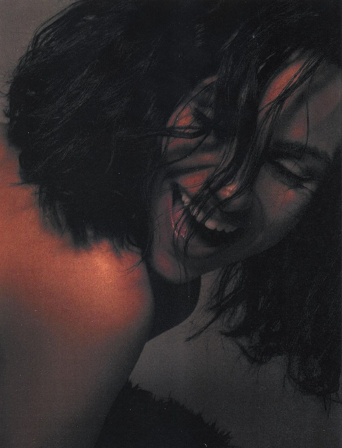 Nazanin Mandi Instagram Photos, November 2025 5