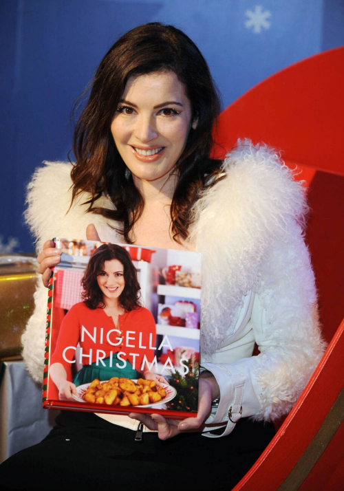 Nigella Lawson Nigella Christmas Food Signing London, November 2008