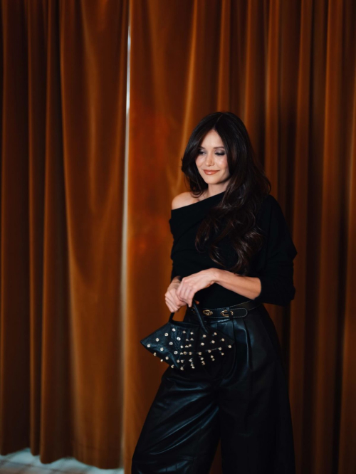 Nina Dobrev instagram photos, November 2025 4