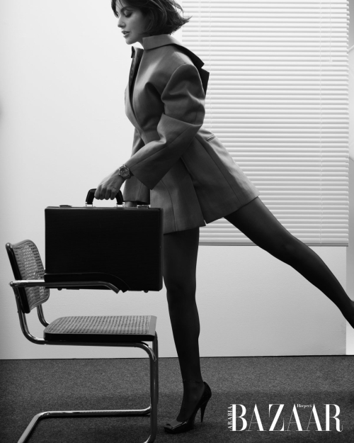 Nour Arida for Harper’s Bazaar Arabia, November 2025 9