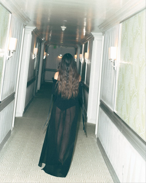 Olivia Munn Instagram Photos, November 2025 4