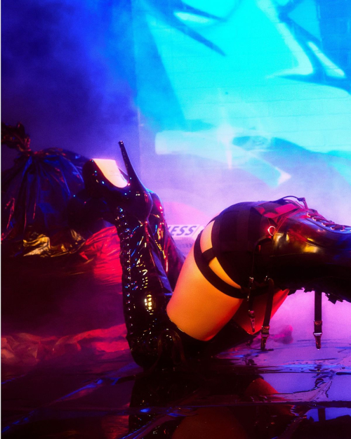 Paris Hilton Stunning Instagram Photos, Nov 2025 13