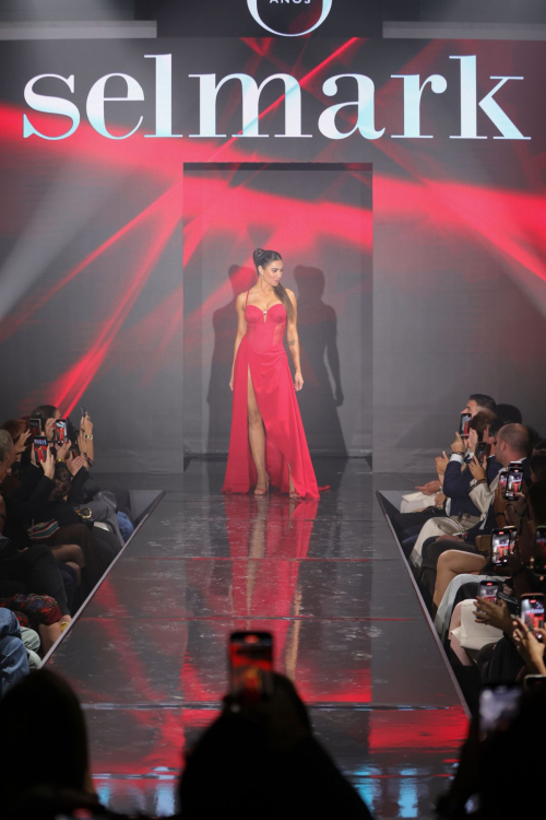 Pilar Rubio at Selmark 50th Anniversary Parade, October 2025 1