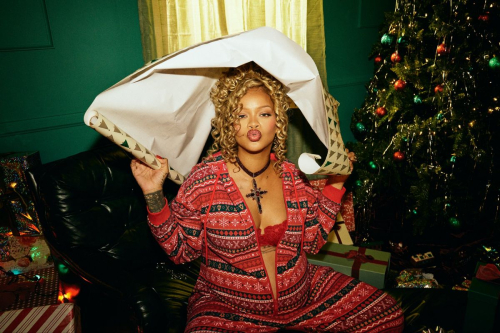 Pregnant Rihanna for Savage x Fenty Onesies Shoot, Oct 2025 7