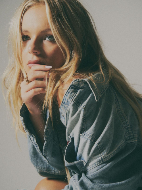 Pressley Hoshbach Photoshoot, November 2025 3