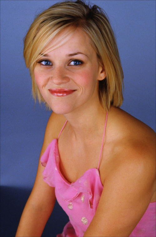Reese Witherspoon charming photoshoot, 2002 4