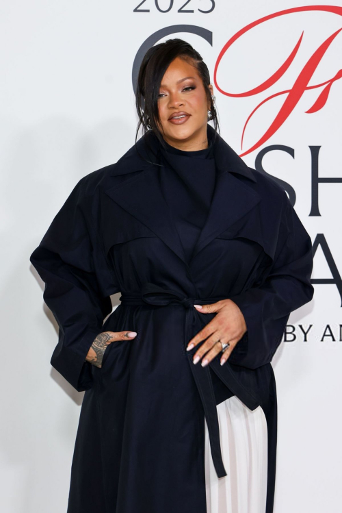 Rihanna at CFDA Awards in New York City, Nov 2025 3