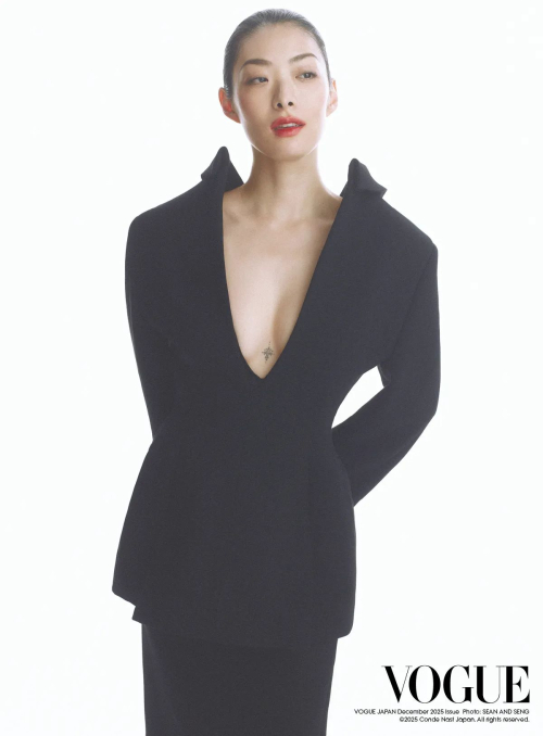 Rina Sawayama for Vogue Japan Magazine, Dec 2025 4
