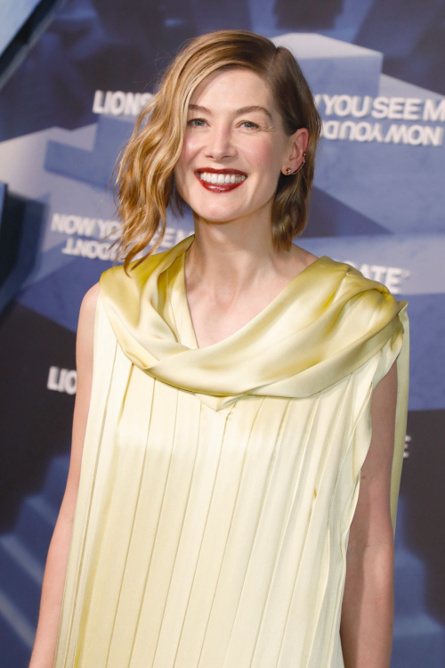 Rosamund Pike Now You See Me Now You Don’t Premiere New York, November 2025 1