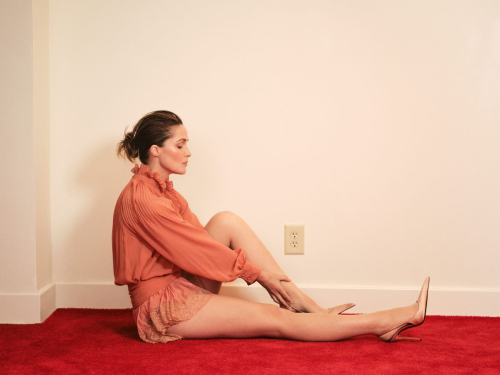 Rose Byrne Elle USA Women in Hollywood, November 2025 1