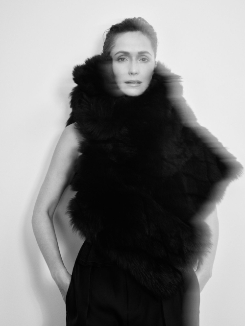 Rose Byrne Elle USA Women in Hollywood, November 2025 2