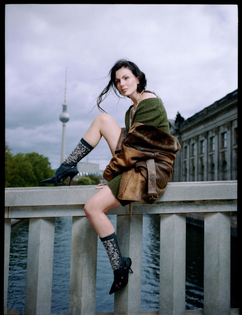 Ruby O. Fee for Glamour Germany, November 2025 3