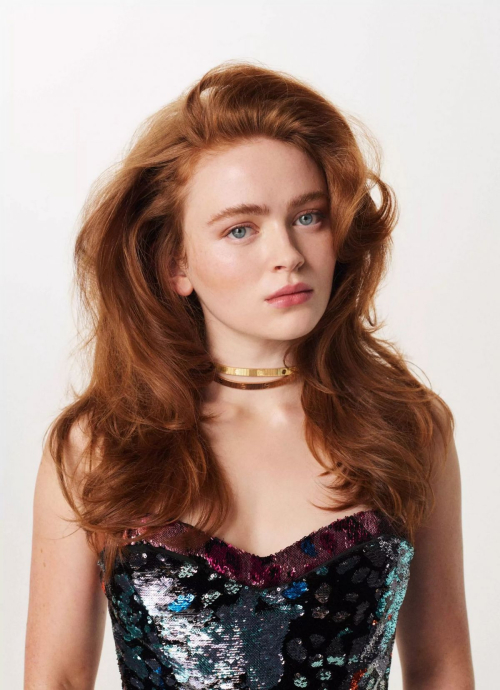 Sadie Sink Elle Australia Feature, December 2025 4
