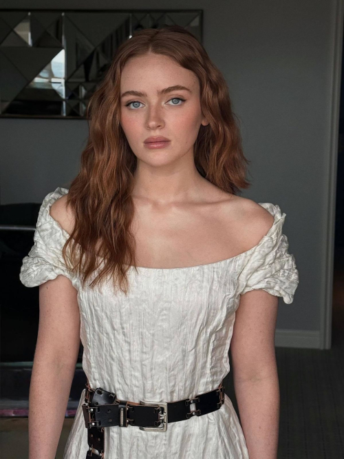 Sadie Sink Stranger Things press portraits, November 2025 1