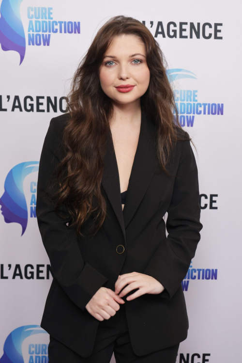 Sammi Hanratty at Cure Addiction Now Fundraising Evening, Nov 2025 3