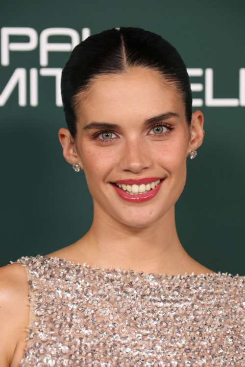 Sara Sampaio at Baby2Baby Gala in West Hollywood, November 2025 1