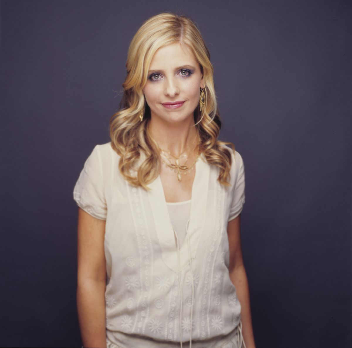 Sarah Michelle Gellar timeless photoshoot, 2005