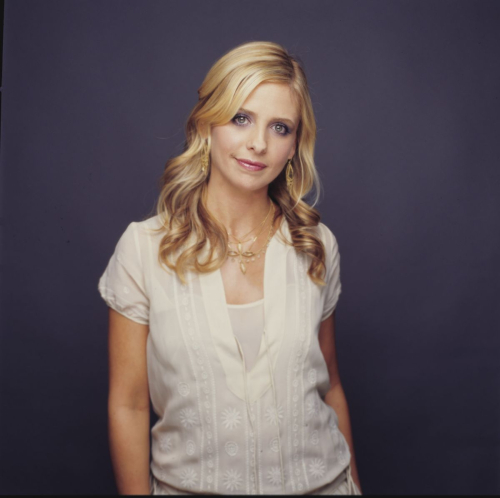 Sarah Michelle Gellar timeless photoshoot, 2005 5