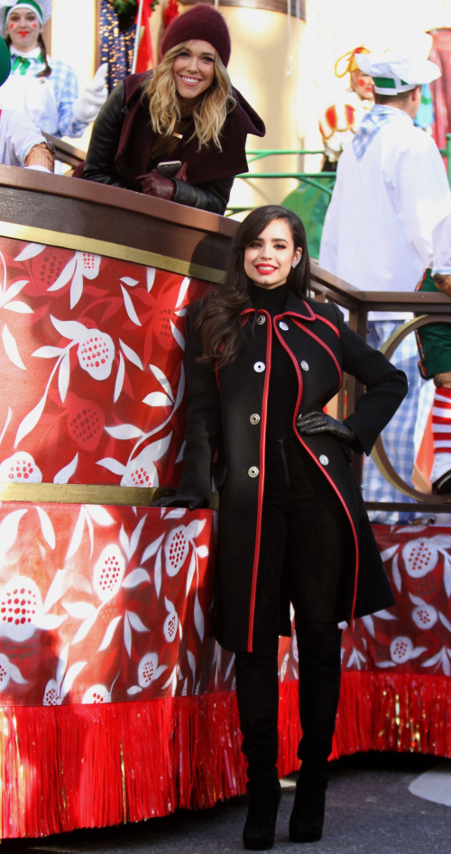 Sofia Carson 89th Macys Thanksgiving Day Parade, November 2015 2