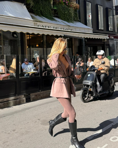 Sophia Luders Instagram photos and videos, November 2025 29