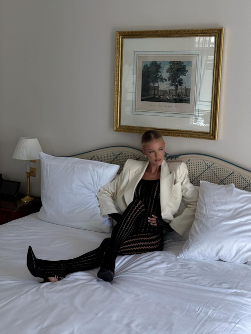 Sophia Luders Instagram photos and videos, November 2025 38