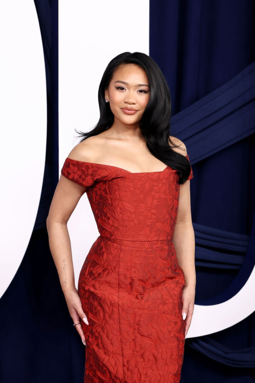 Sunisa Lee at 2025 Glamour Women Of The Year Awards New York, November 2025 6