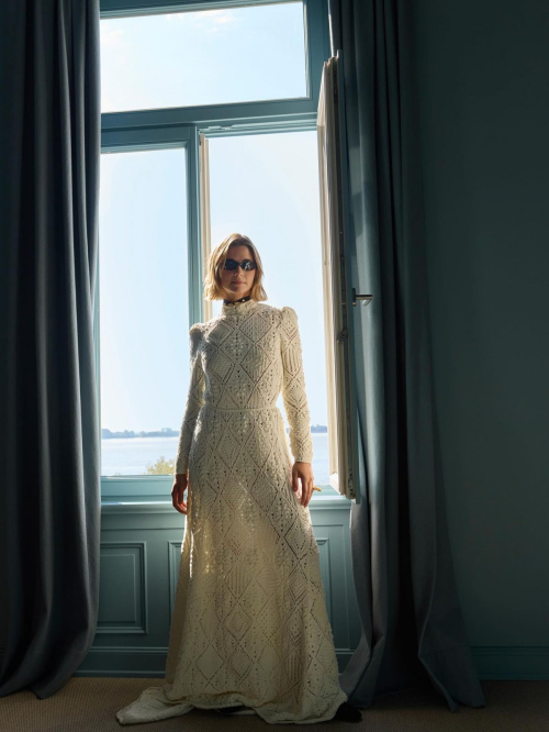 Svenja Jung Emotion Magazine, November 2025 3