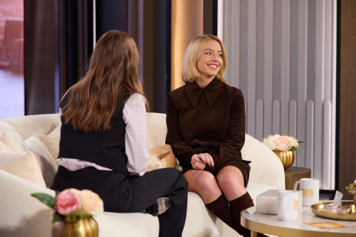 Sydney Sweeney at Drew Barrymore Show, November 2025 2