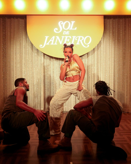 Tinashe Sol de Janeiro Holiday Launch Event New York, November 2025 6