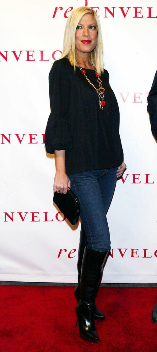 Tori Spelling at Red Envelope Holiday Party New York, 2007 5