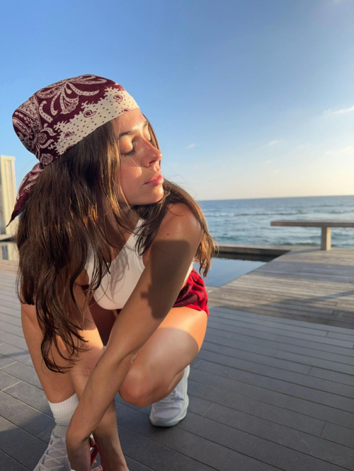 Vanessa Mai for Skechers at Patina Maldives, Nov 2025 5