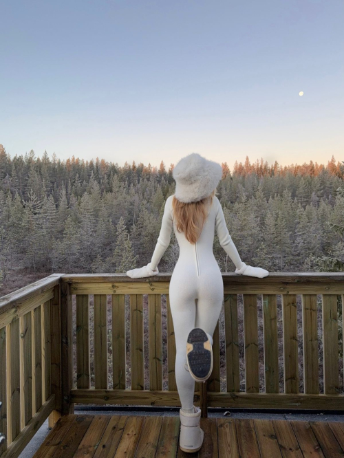 Victoria Turner Instagram Photos, November 2025 1