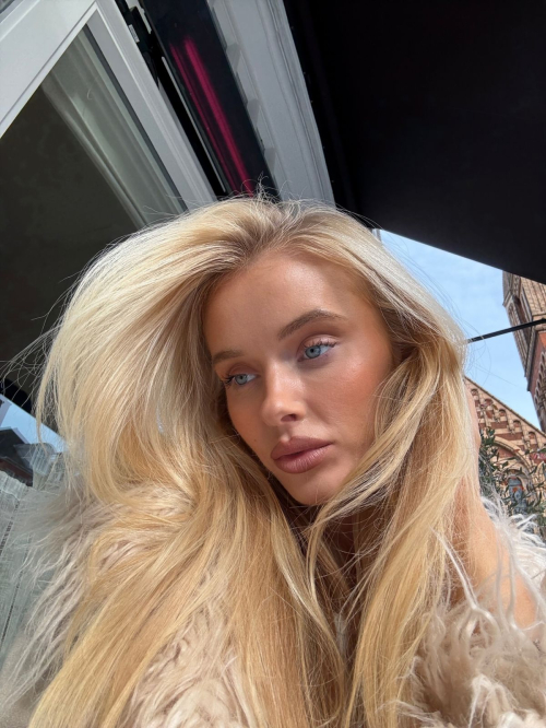 Victoria Turner Instagram photos, November 2025 4