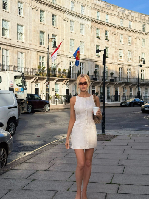 Victoria Turner Instagram Photos, November 2025 2