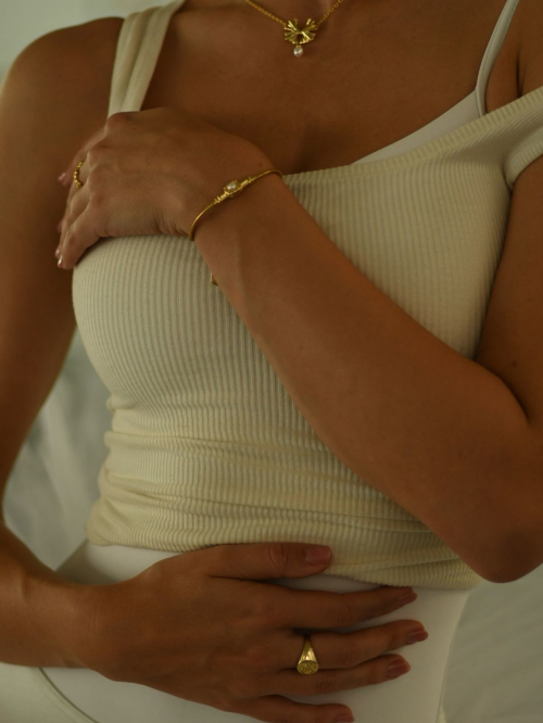 Alexis Ren for Sereia Jewelry Fall Winter Campaign, 2025 1