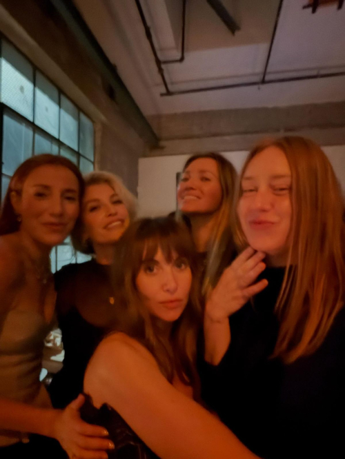 Alison Brie Shares New Instagram Style, December 2025 12