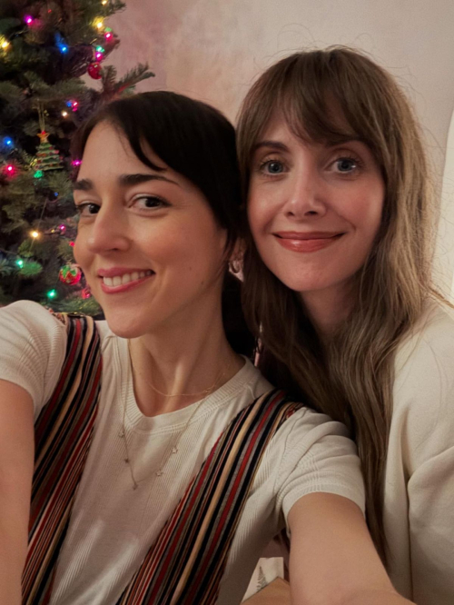 Alison Brie Shares New Instagram Style, December 2025 6