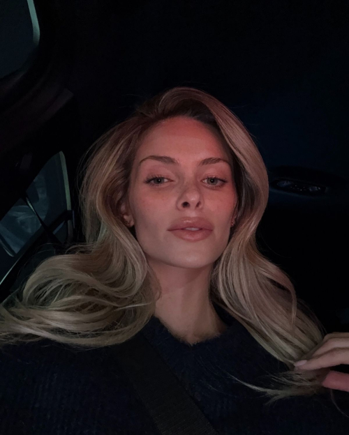 Anna Maria Olbrycht Instagram Photos, December 2025 1