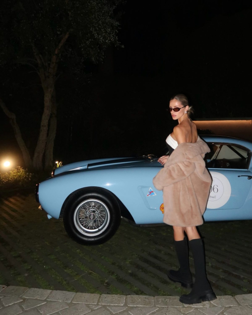 Anna Maria Olbrycht Instagram Style Update, December 2025 3