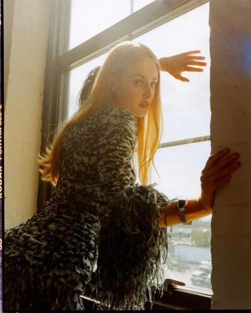 Anna Van Patten for ODDA Magazine, November 2025 2