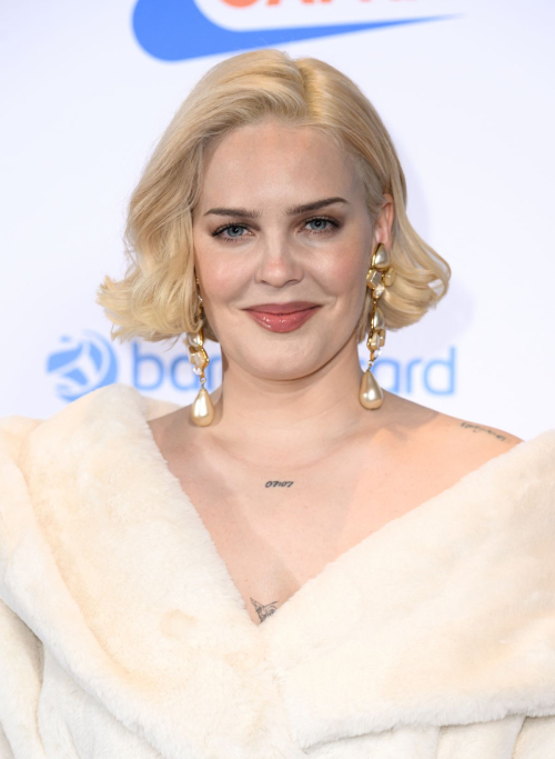 Anne Marie Performs at iHeartRadio Jingle Ball Los Angeles, December 2025 2