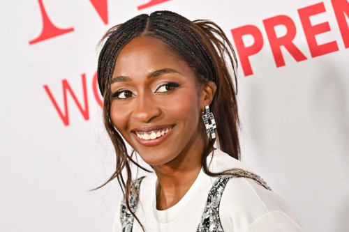 Ayo Edebiri at Ella McCay Premiere in LA, December 2025 1