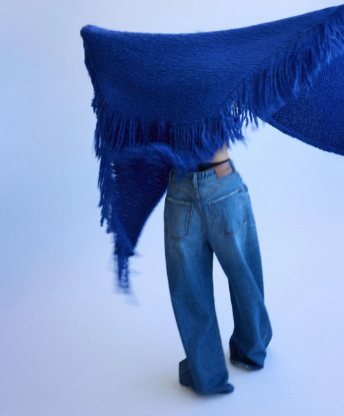 Barbara Palvin Featured in Revista De Milenio Issue, December 2025 3