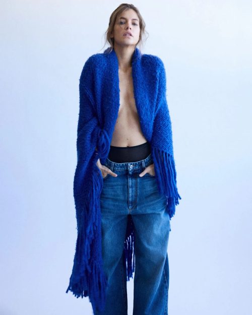 Barbara Palvin Featured in Revista De Milenio Issue, December 2025 4