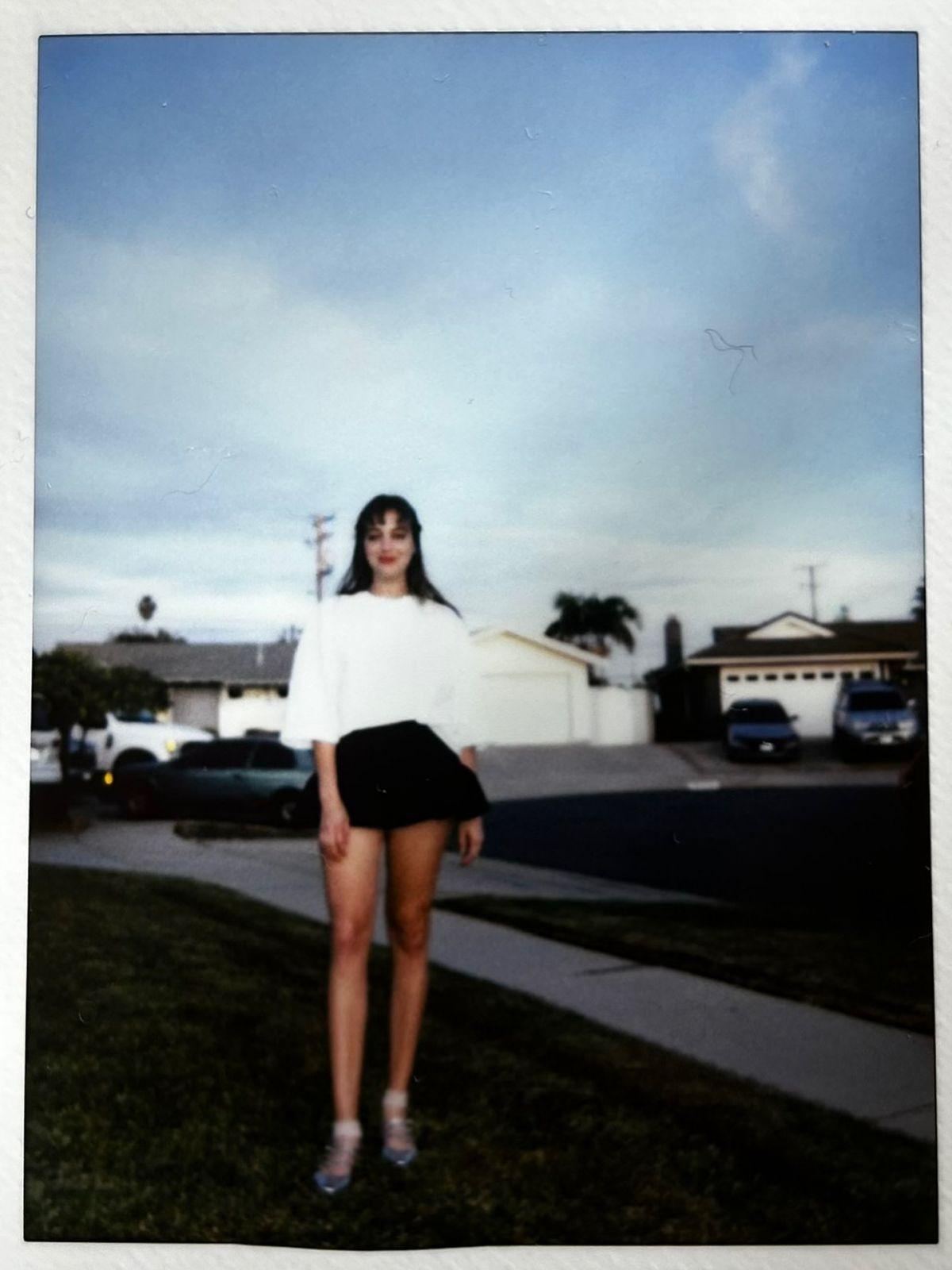 Beatrice Granno Shares Instagram Style Update, December 2025 3