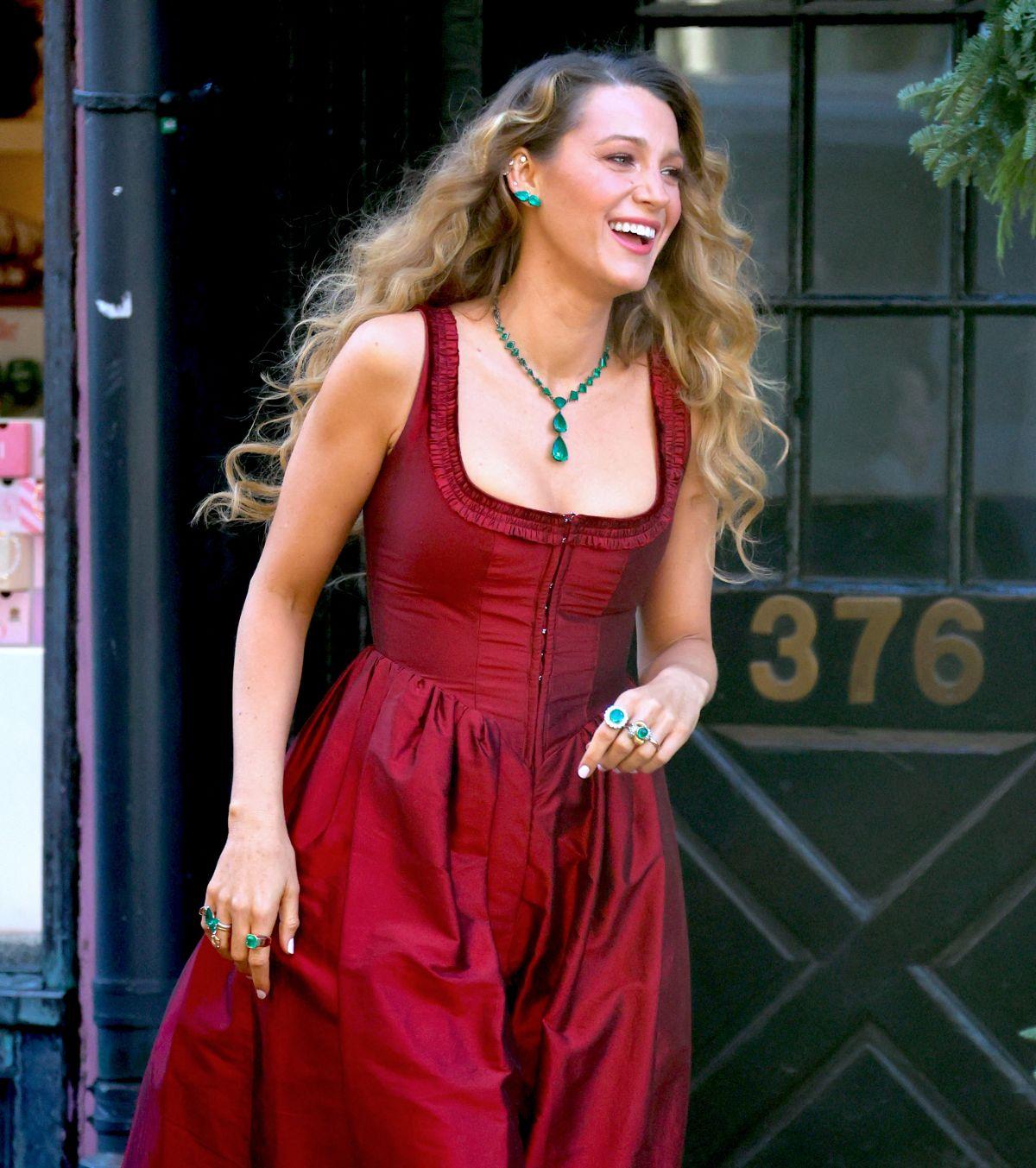Blake Lively Shops at Stone Clover Lane in NYC, December 2025 8
