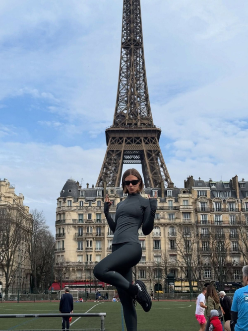 Carmella Rose Shares Instagram Photo Update, December 2025 14