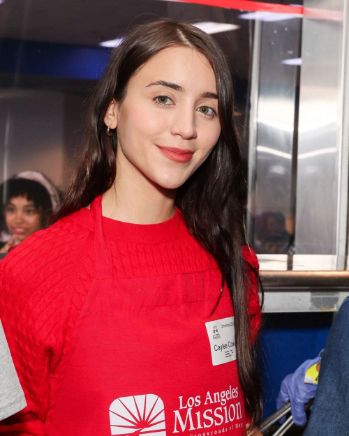 Caylee Cowan Attends Hope The Mission Christmas Event, 2025 5