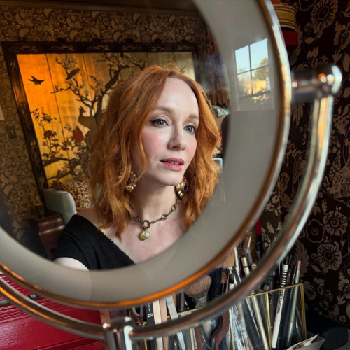 Christina Hendricks New Instagram Pictures, December 2025 4