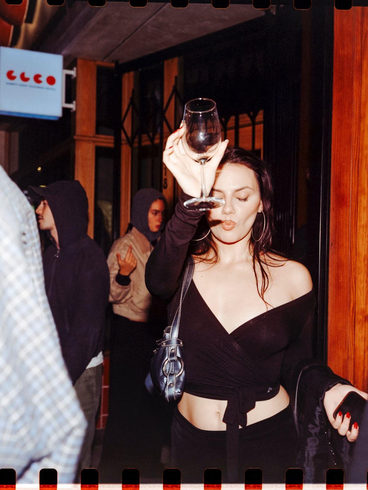 Dafne Keen Latest Instagram Picture Update, December 2025 1